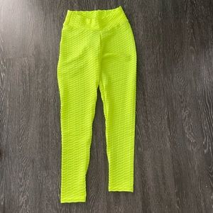 Textured neon leggings